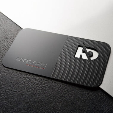 High-Quality Luxury Metal Cards with Custom Engraving