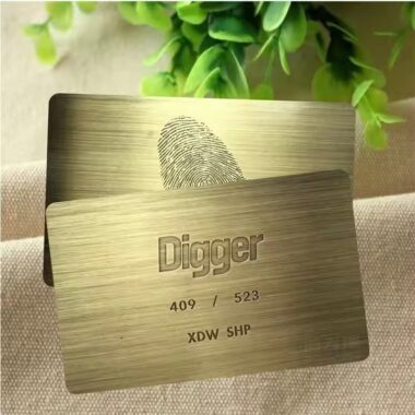 Custom High-Quality Stainless Steel Metal Cards with Engraving